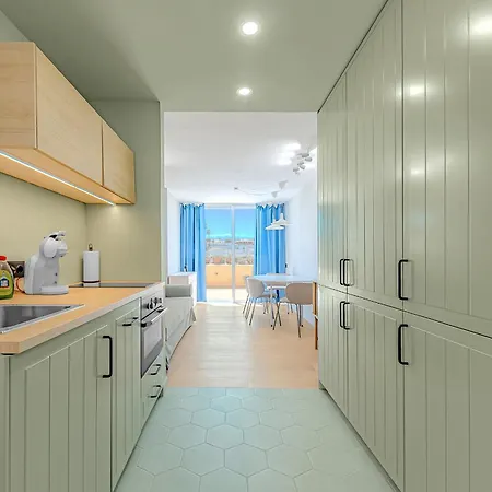 Newly Renovated 2 Min From Playa La Arena 아파트